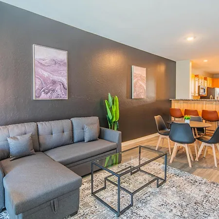 Extensive 2Bd - Asu - Sloan Pk - Wd - Parking - Sleeps 8